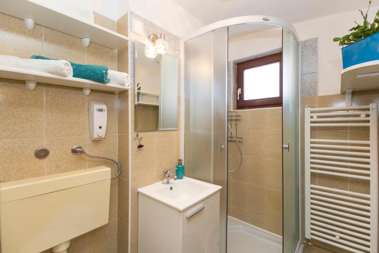 Studio Apartman Branka Labin  Extérieur photo